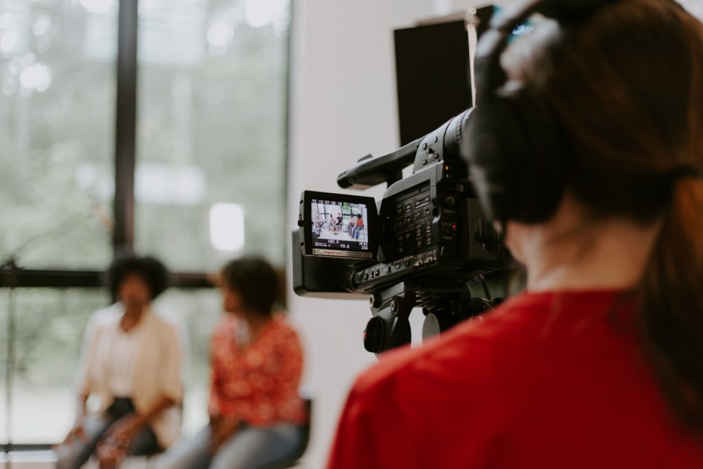 4 Reasons To Hire A Corporate Video Production Companies