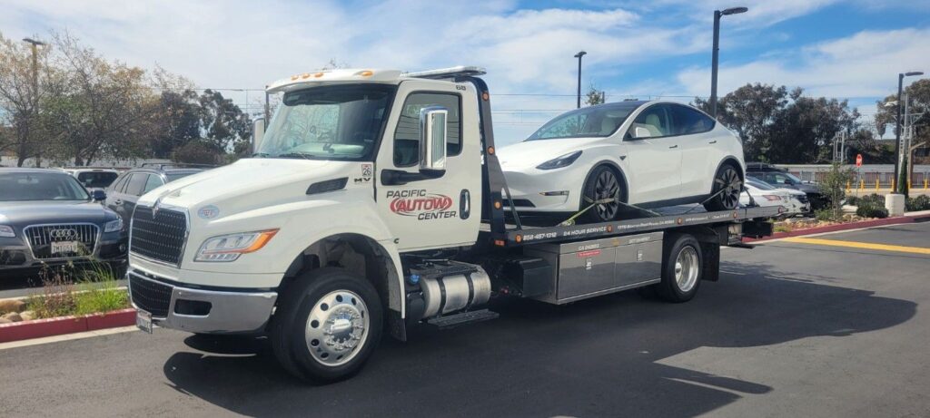 Emergency Towing Service in San Diego